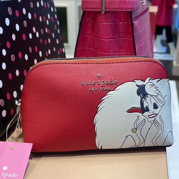 Kate Spade Disney X Kate Spade New York Cruella Makeup Bag
Red Multi - Picture 6 of 16